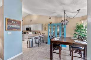 9562 Dynasty Ln, Navarre, FL 32566 - Photo 10