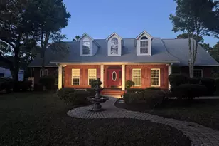 6838 Marlin St, Navarre, FL 32566 - Photo 2