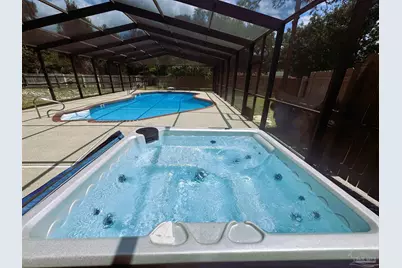 6838 Marlin St, Navarre, FL 32566 - Photo 2