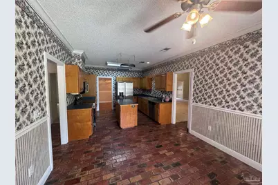 6838 Marlin St, Navarre, FL 32566 - Photo 40