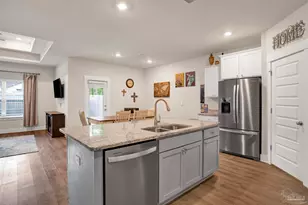 5737 Danbury Blvd, Pace, FL 32571 - Photo 4