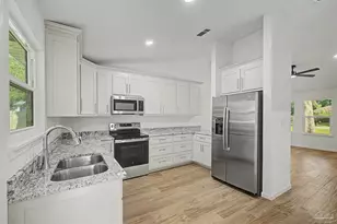 259 Jeffery Ln, Pensacola, FL 32514 - Photo 6