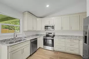 259 Jeffery Ln, Pensacola, FL 32514 - Photo 8