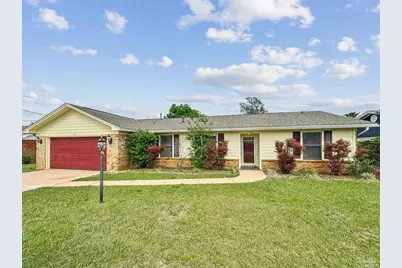 11204 Bridge Creek Dr, Pensacola, FL 32506 - Photo 2