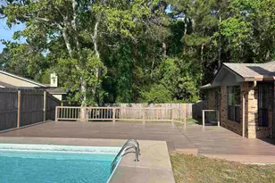 151 Deville Dr, Mary Esther, FL 32569 - Photo 24