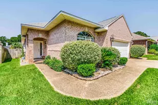 3023 Oak Pointe Dr, Pensacola, FL 32505 - Photo 4