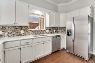 3023 Oak Pointe Dr, Pensacola, FL 32505 - Photo 14