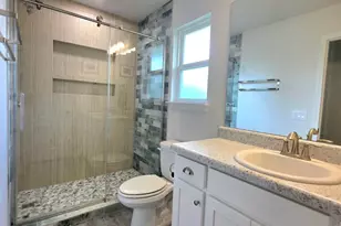 380 Hilburn Ln, Pensacola, FL 32504 - Photo 18