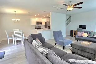 380 Hilburn Ln, Pensacola, FL 32504 - Photo 10