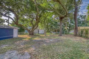 107 SE Gilliland Rd, Pensacola, FL 32507 - Photo 40