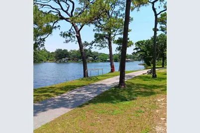 107 SE Gilliland Rd, Pensacola, FL 32507 - Photo 46