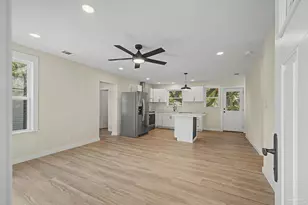 107 SE Gilliland Rd, Pensacola, FL 32507 - Photo 30