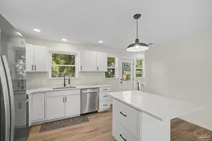 107 SE Gilliland Rd, Pensacola, FL 32507 - Photo 12