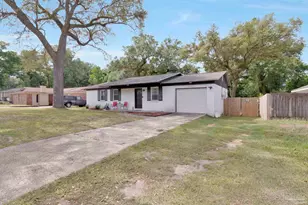 5837 Scotland Rd, Pensacola, FL 32526 - Photo 2