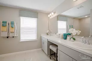 6254 Forest Pines Dr, Pensacola, FL 32526 - Photo 8