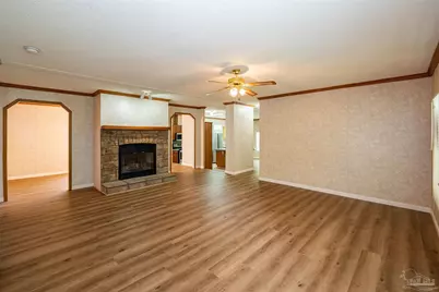4612 W Jackson St, Pensacola, FL 32506 - Photo 8