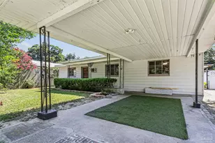 29 Cloverland Ct, Pensacola, FL 32505 - Photo 2
