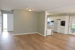 3641 Cherry Laurel Dr, Pensacola, FL 32504 - Photo 14