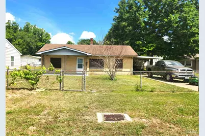 4 Bertram St, Pensacola, FL 32506 - Photo 4