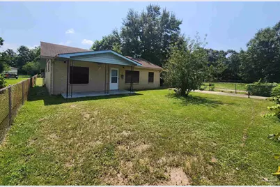 4 Bertram St, Pensacola, FL 32506 - Photo 1