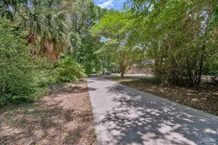 8033 Hendrix Ave, Pensacola, FL 32514 - Photo 16