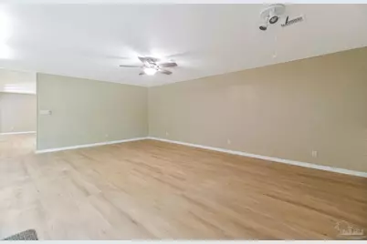 8033 Hendrix Ave, Pensacola, FL 32514 - Photo 44