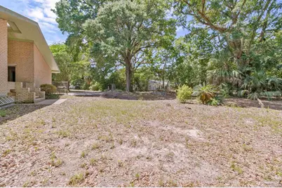 8033 Hendrix Ave, Pensacola, FL 32514 - Photo 22
