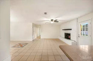 2998 Ranchette Square, Gulf Breeze, FL 32563 - Photo 4