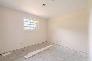 1111 Revere Dr, Pensacola, FL 32505 - Photo 12