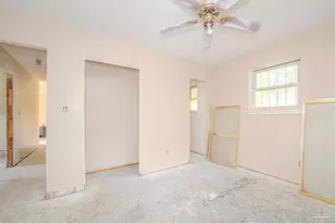 1111 Revere Dr, Pensacola, FL 32505 - Photo 18