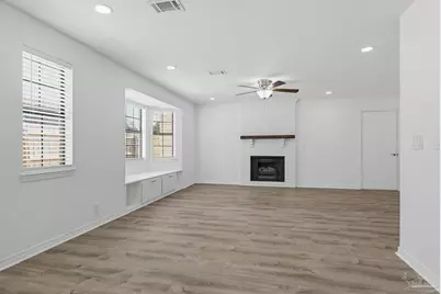 863 Amberway Dr, Pensacola, FL 32506 - Photo 10