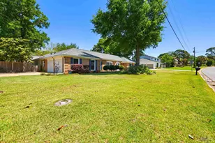 2102 Semur Rd, Pensacola, FL 32503 - Photo 2