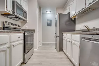 7171 N 9th Ave #C-3, Pensacola, FL 32504 - Photo 10
