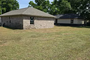 4482 Oak Ln, Milton, FL 32570 - Photo 8
