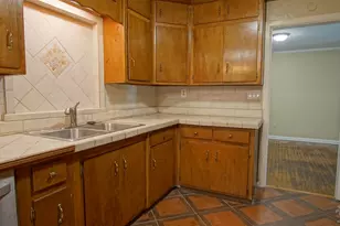 1019 E Burgess Rd, Pensacola, FL 32504 - Photo 16