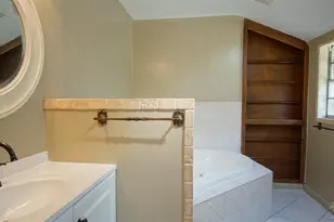 1019 E Burgess Rd, Pensacola, FL 32504 - Photo 26