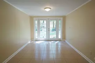 1019 E Burgess Rd, Pensacola, FL 32504 - Photo 14