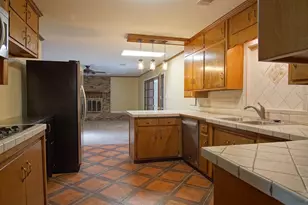 1019 E Burgess Rd, Pensacola, FL 32504 - Photo 20