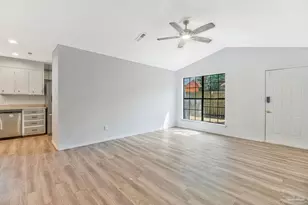 2394 Shoal Creek Dr, Pensacola, FL 32514 - Photo 10