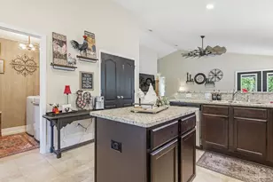 5198 Teresa Dr, Milton, FL 32583 - Photo 12