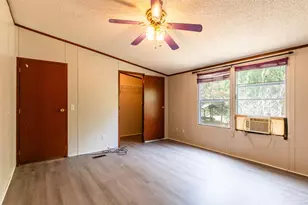 6479 Lynnwood Cir, Milton, FL 32583 - Photo 14