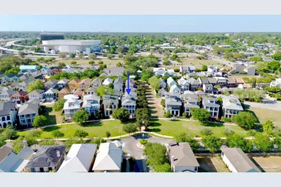 598 E Romana St, Pensacola, FL 32502 - Photo 2