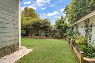 913 E Lloyd St, Pensacola, FL 32503 - Photo 22