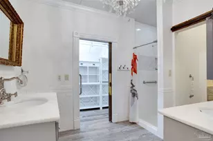 913 E Lloyd St, Pensacola, FL 32503 - Photo 12