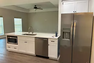 4090 Manchester Ct, Pace, FL 32571 - Photo 6