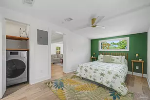 608 Edgewater Dr, Pensacola, FL 32507 - Photo 20