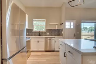 203 S L St, Pensacola, FL 32502 - Photo 12
