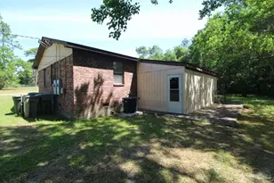 1608 Sunny Ridge Ln, Cantonment, FL 32533 - Photo 10
