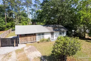 1106 Mills Ave, Pensacola, FL 32507 - Photo 2