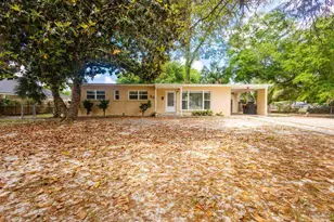 22 Laurie Dr, Fort Walton Beach, FL 32548 - Photo 2